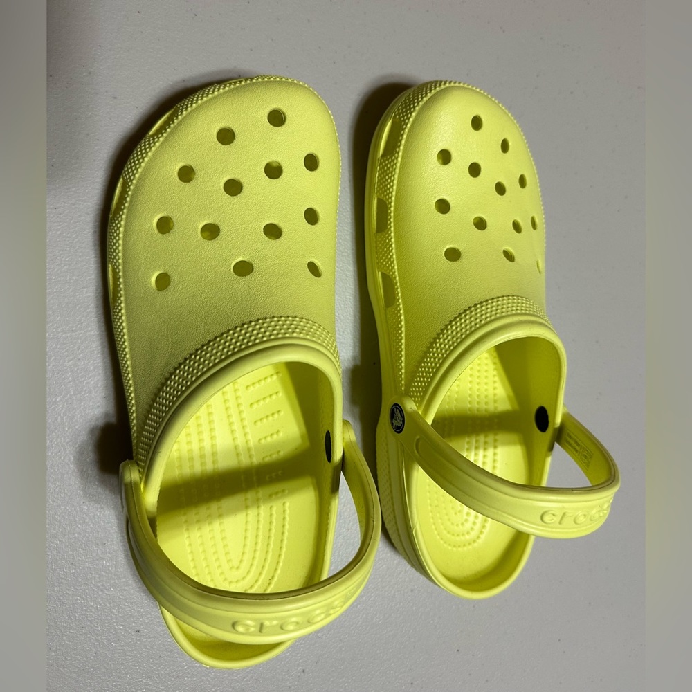 COPY - Crocs. Like new condition. Great color. M10W12. Boulder, Colorado printe… - Picture 1 of 4